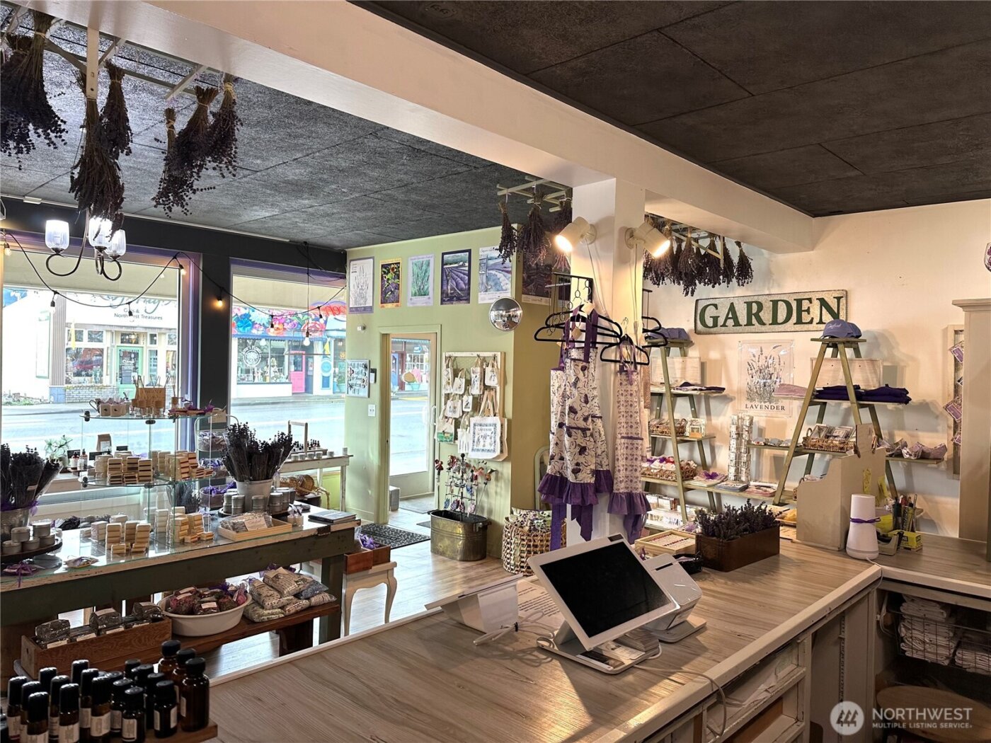 120 W Washington Street , Sequim, WA 98382