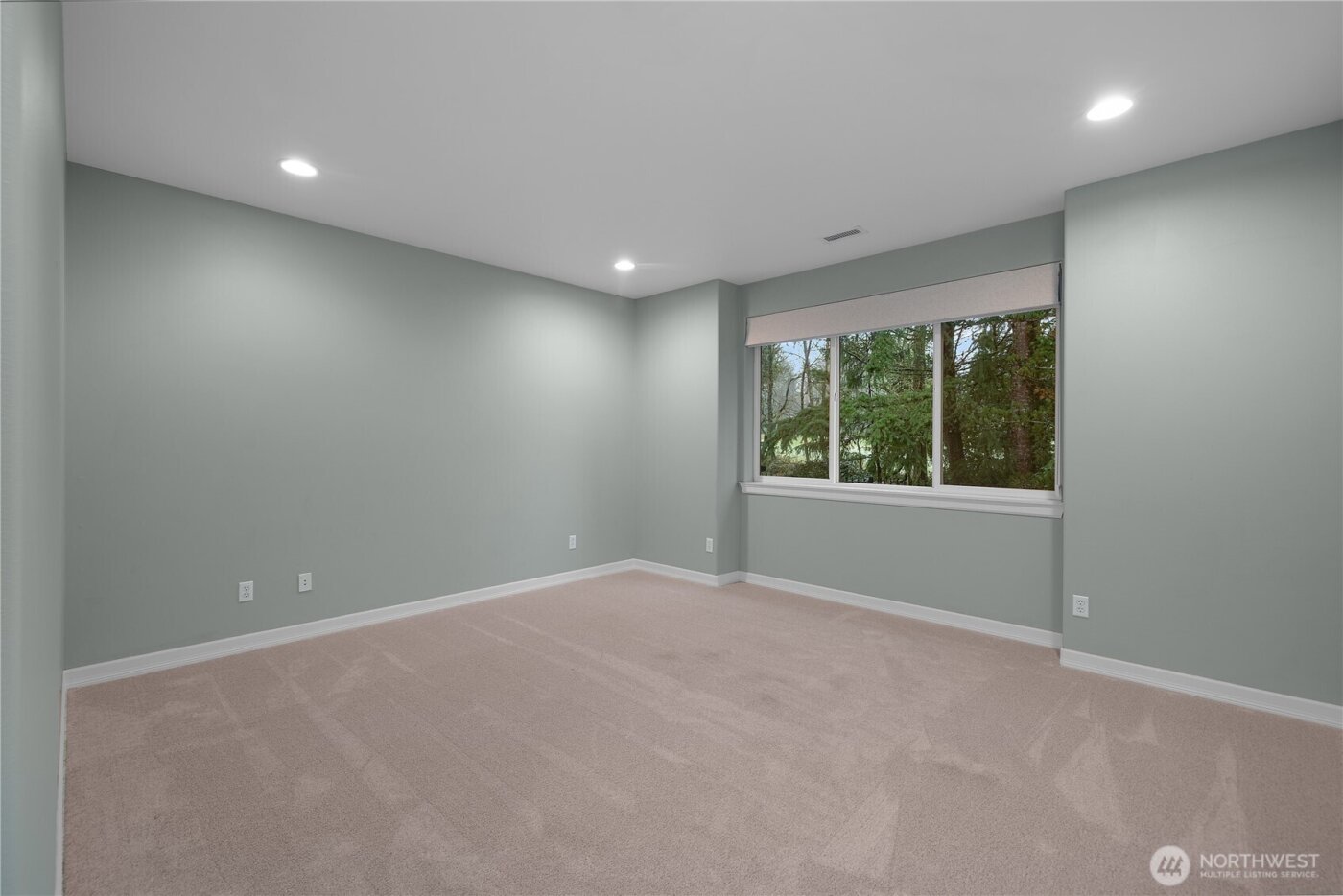 8327 Vashon Drive NE, Lacey, WA 98516