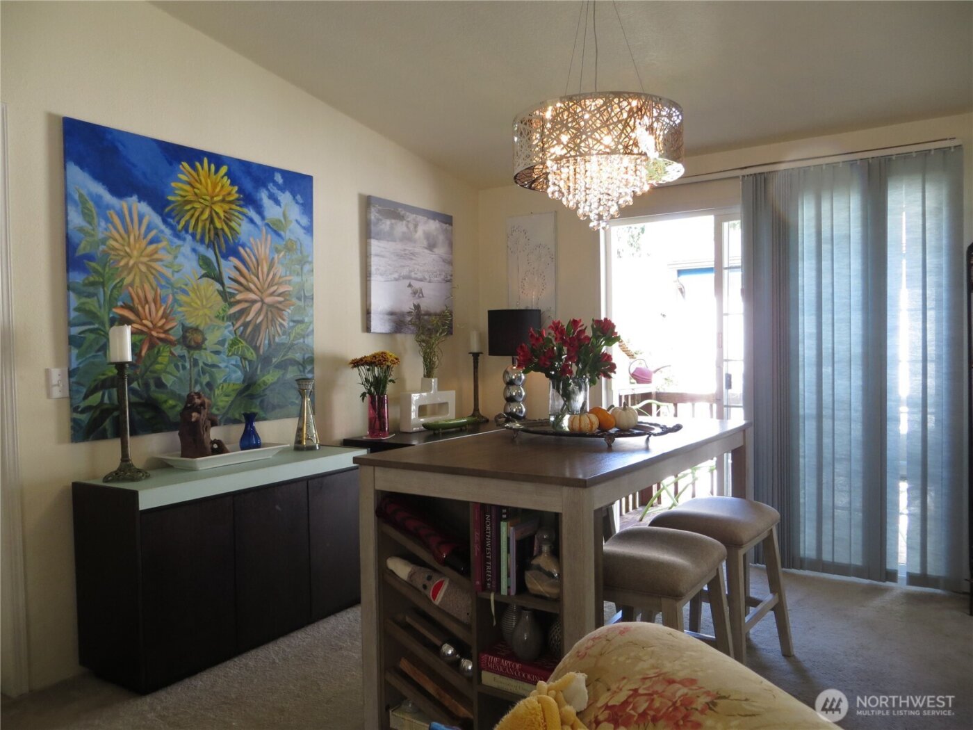 23800 SE Tiger Mountain Rd , Issaquah, WA 98207