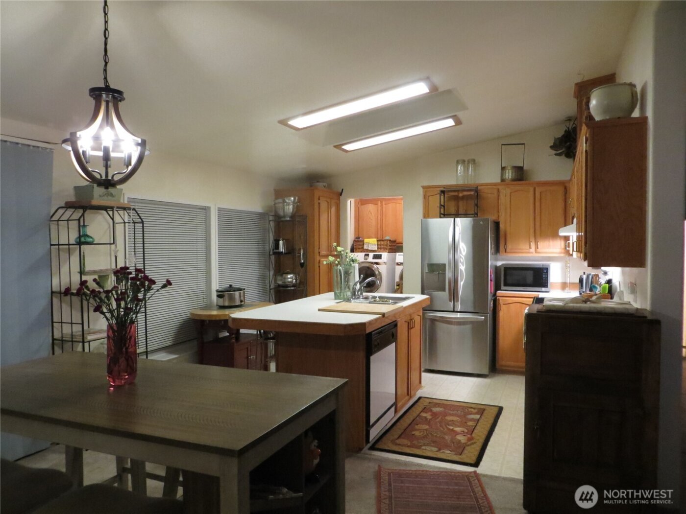 23800 SE Tiger Mountain Rd , Issaquah, WA 98207