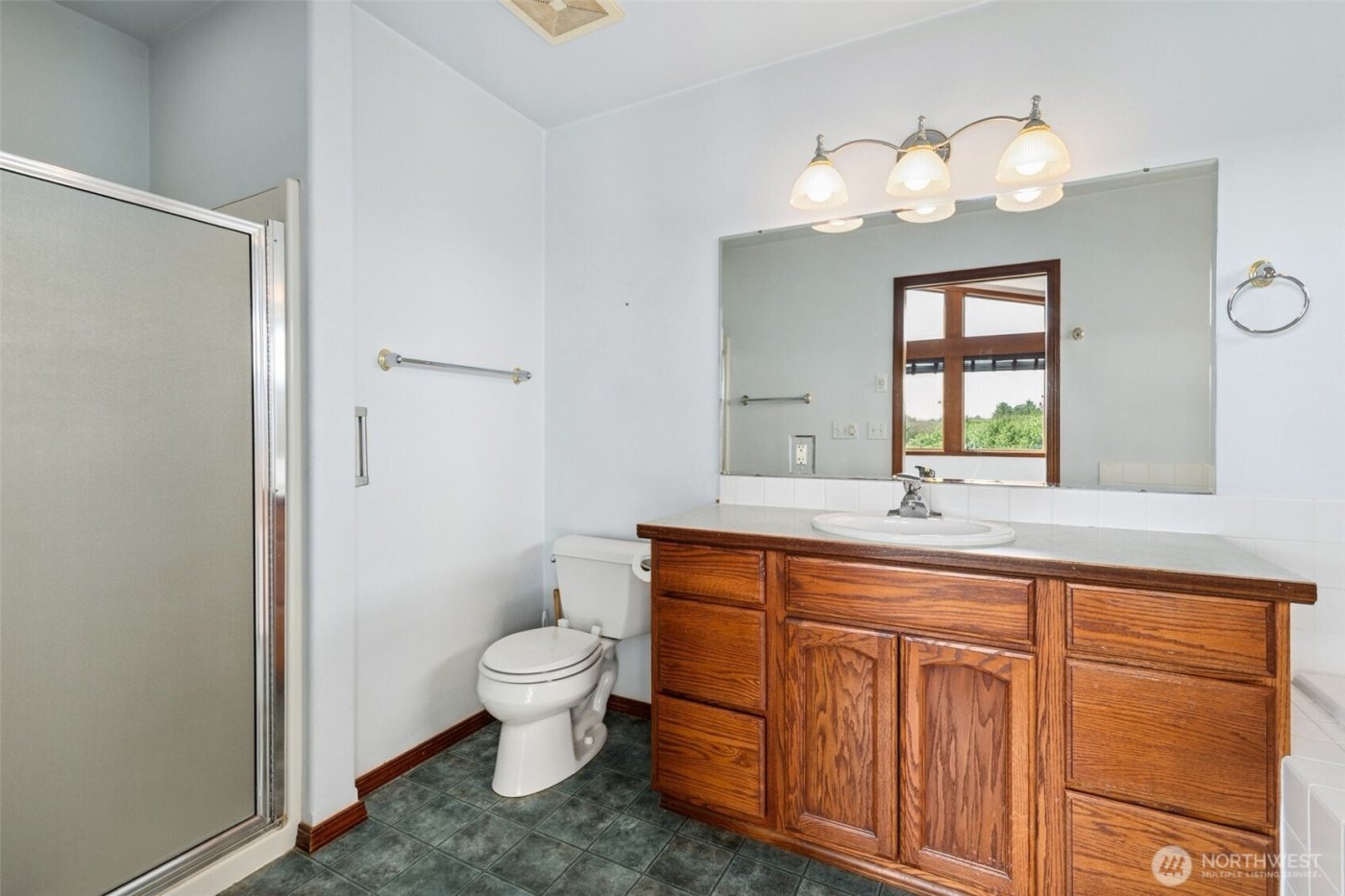 1003 Greenview Avenue , Ocean Shores, WA 98569