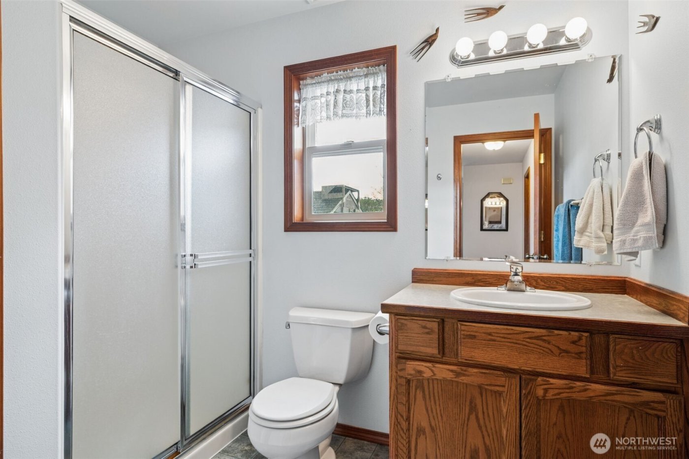 1003 Greenview Avenue , Ocean Shores, WA 98569