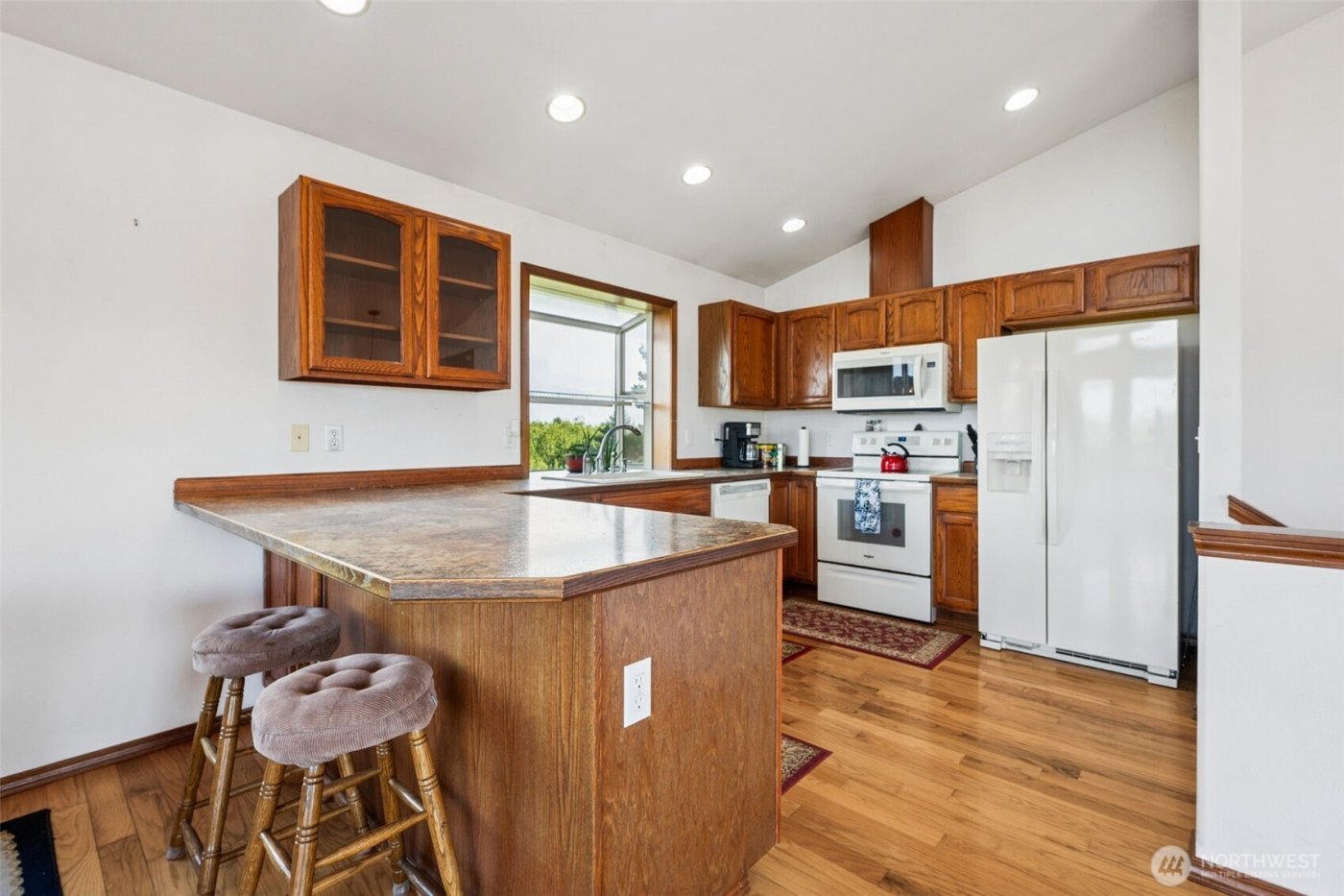 1003 Greenview Avenue , Ocean Shores, WA 98569