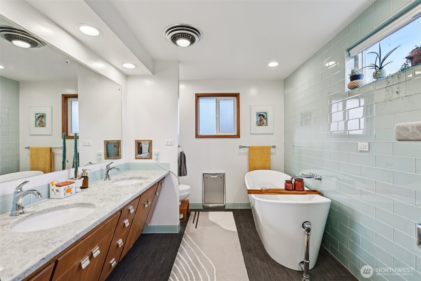 1209 S 10th Street , Mount Vernon, WA 98274