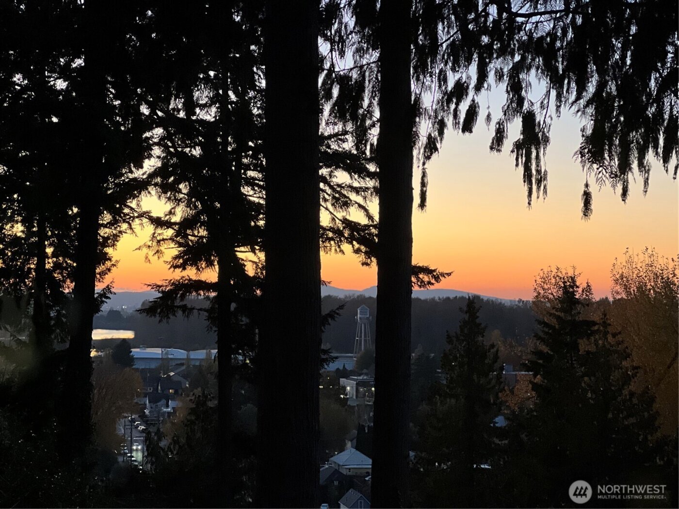 1209 S 10th Street , Mount Vernon, WA 98274