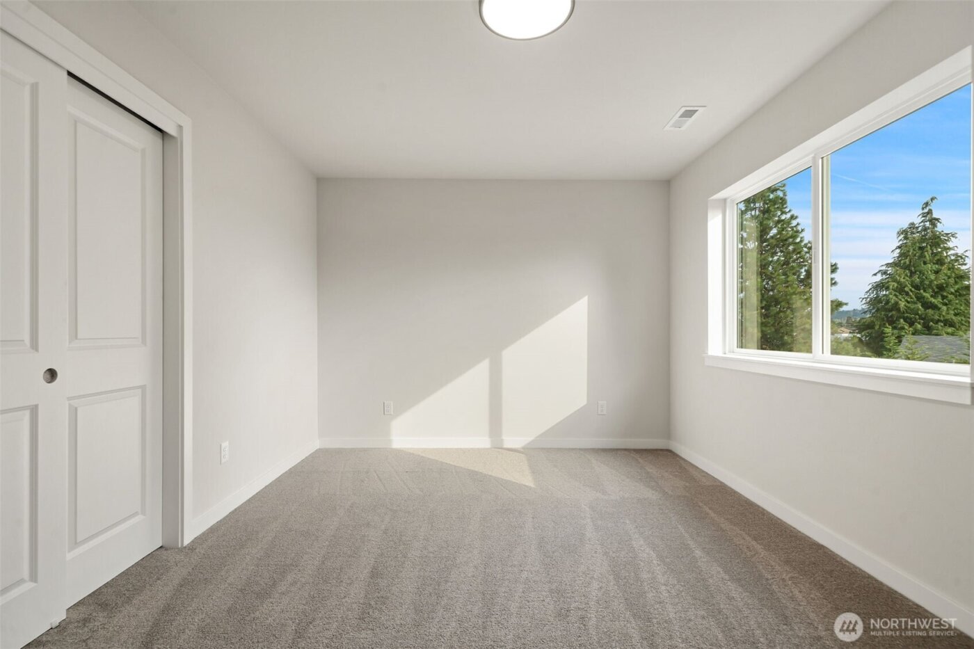 669 W Hendrickson #7, Sequim, WA 98382