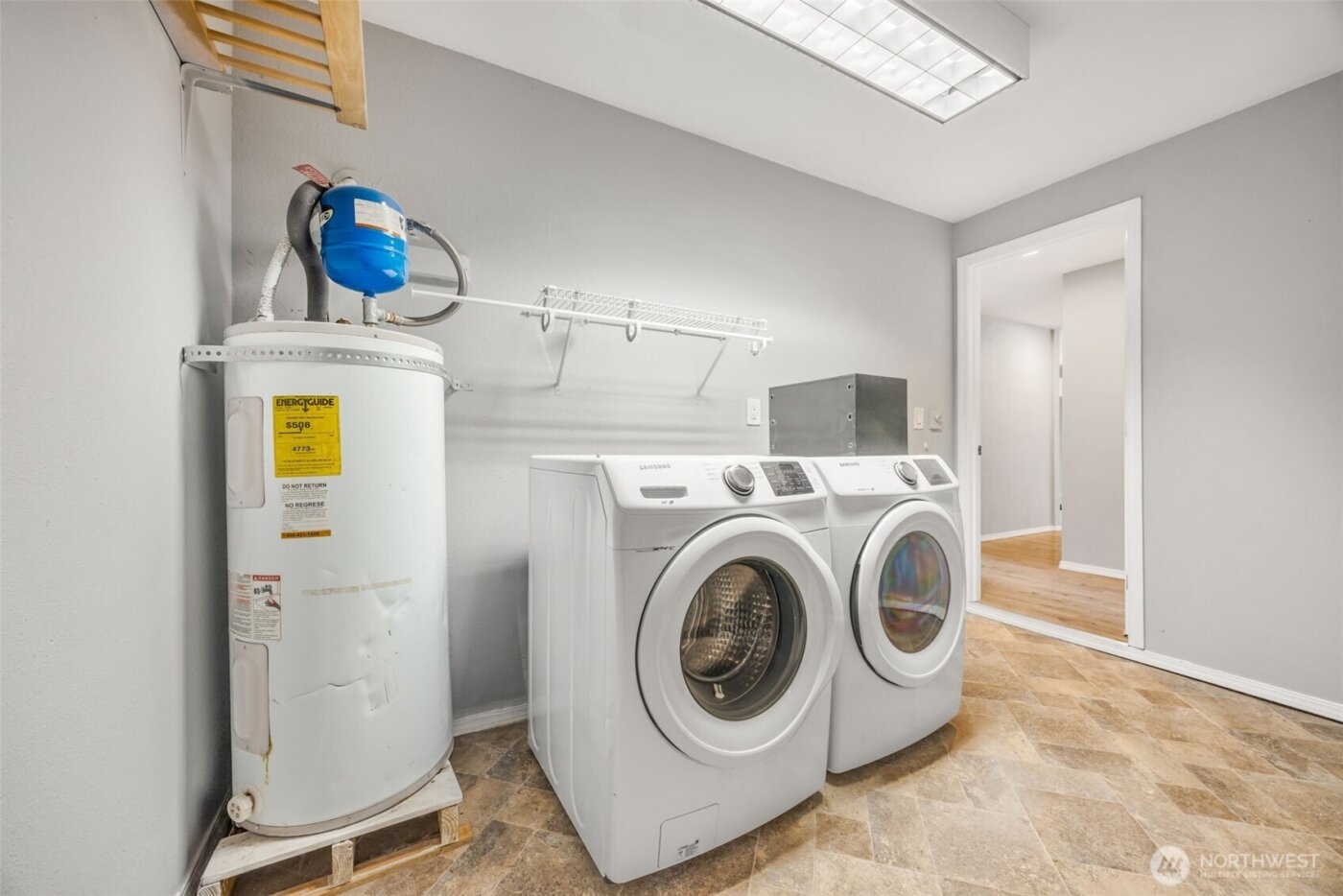 9921 64th Avenue Ct E, Puyallup, WA 98373