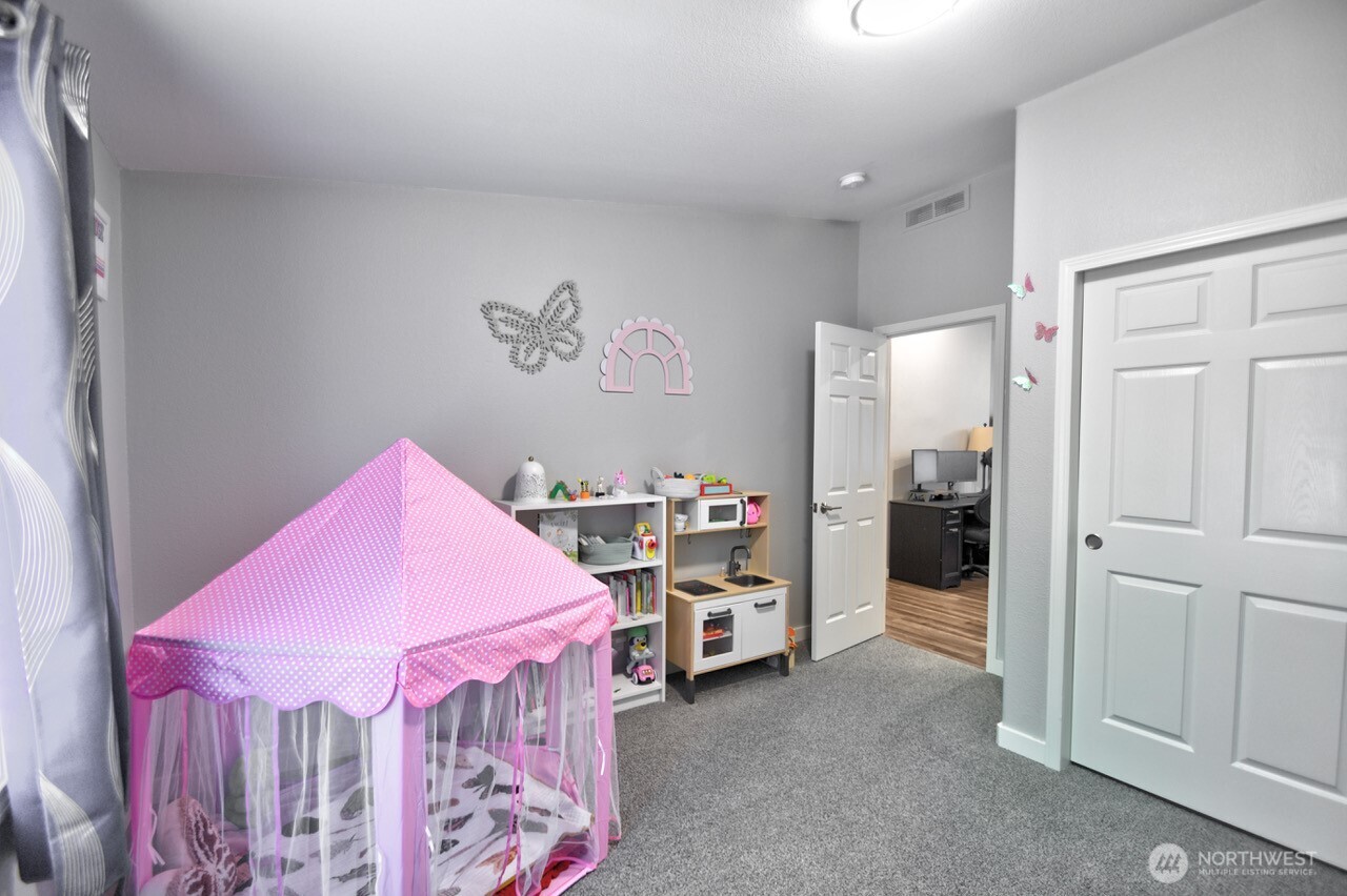 5117 Rumac Street SE, Olympia, WA 98513