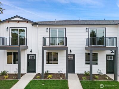 669 W Hendrickson #2, Sequim, WA 98382