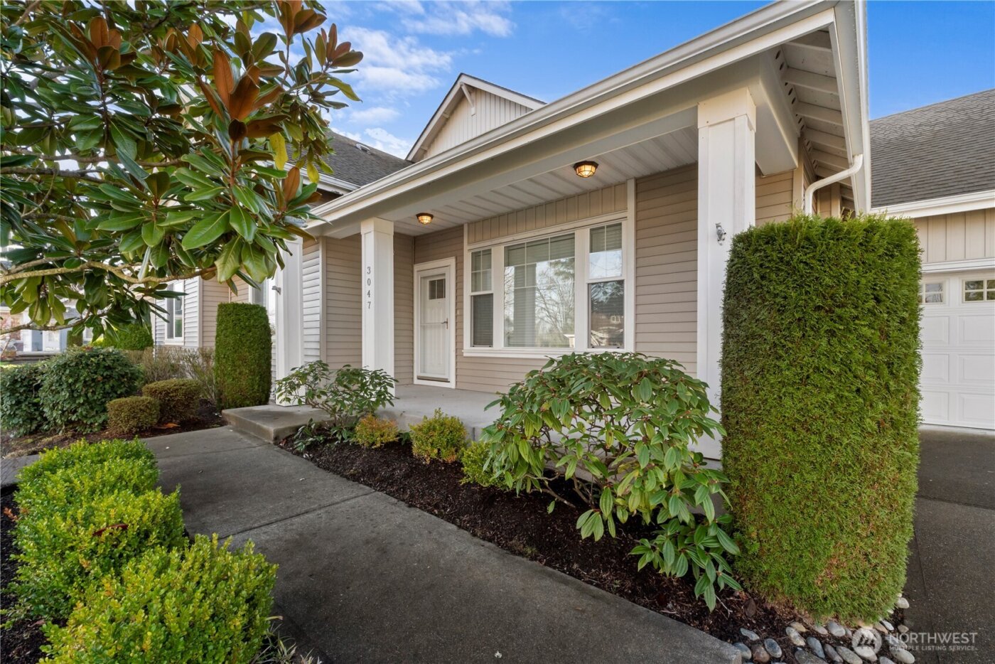 3047 Ridge View Place , Dupont, WA 98327