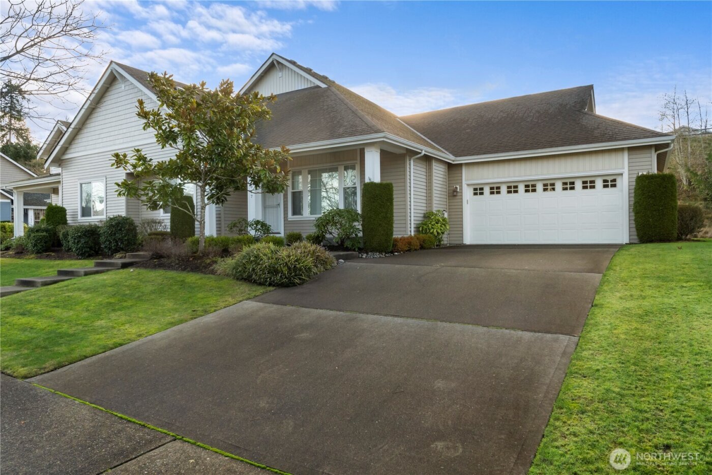 3047 Ridge View Place , Dupont, WA 98327