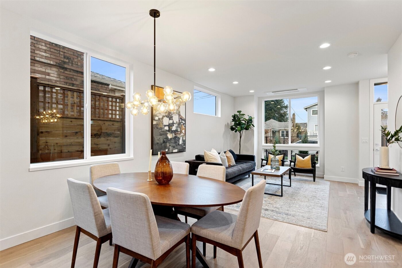 7336 27th Avenue NW, Seattle, WA 98117