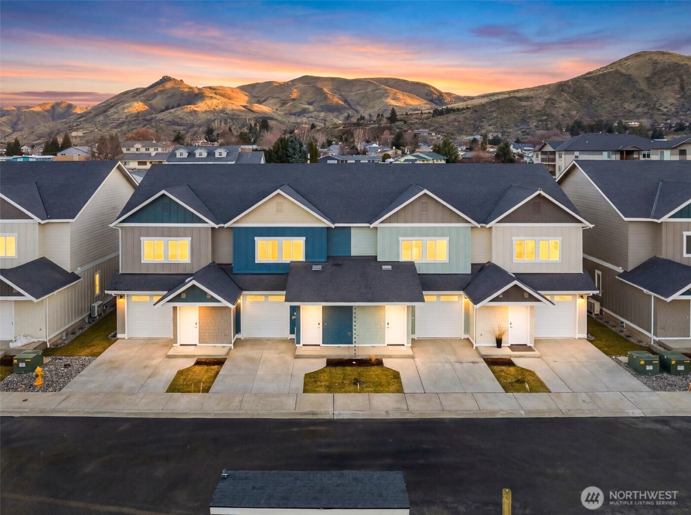 1075 Red Apple Road #D13, Wenatchee, WA 98801