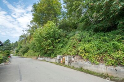 23 XX Perkins Lane W, Seattle, WA 98199 - Photo 14