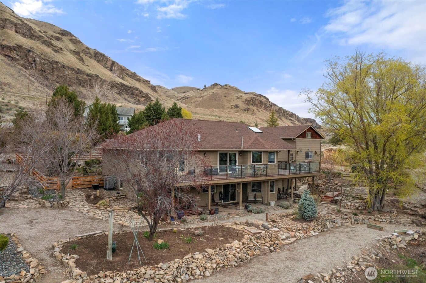 7491 Pot O Gold Lane , Wenatchee, WA 98801