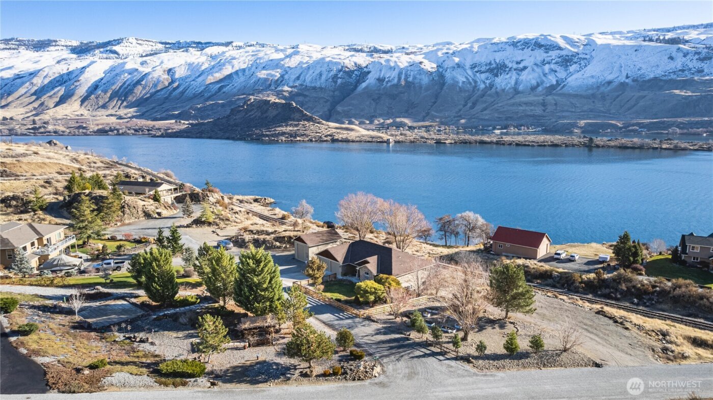 7491 Pot O Gold Lane , Wenatchee, WA 98801