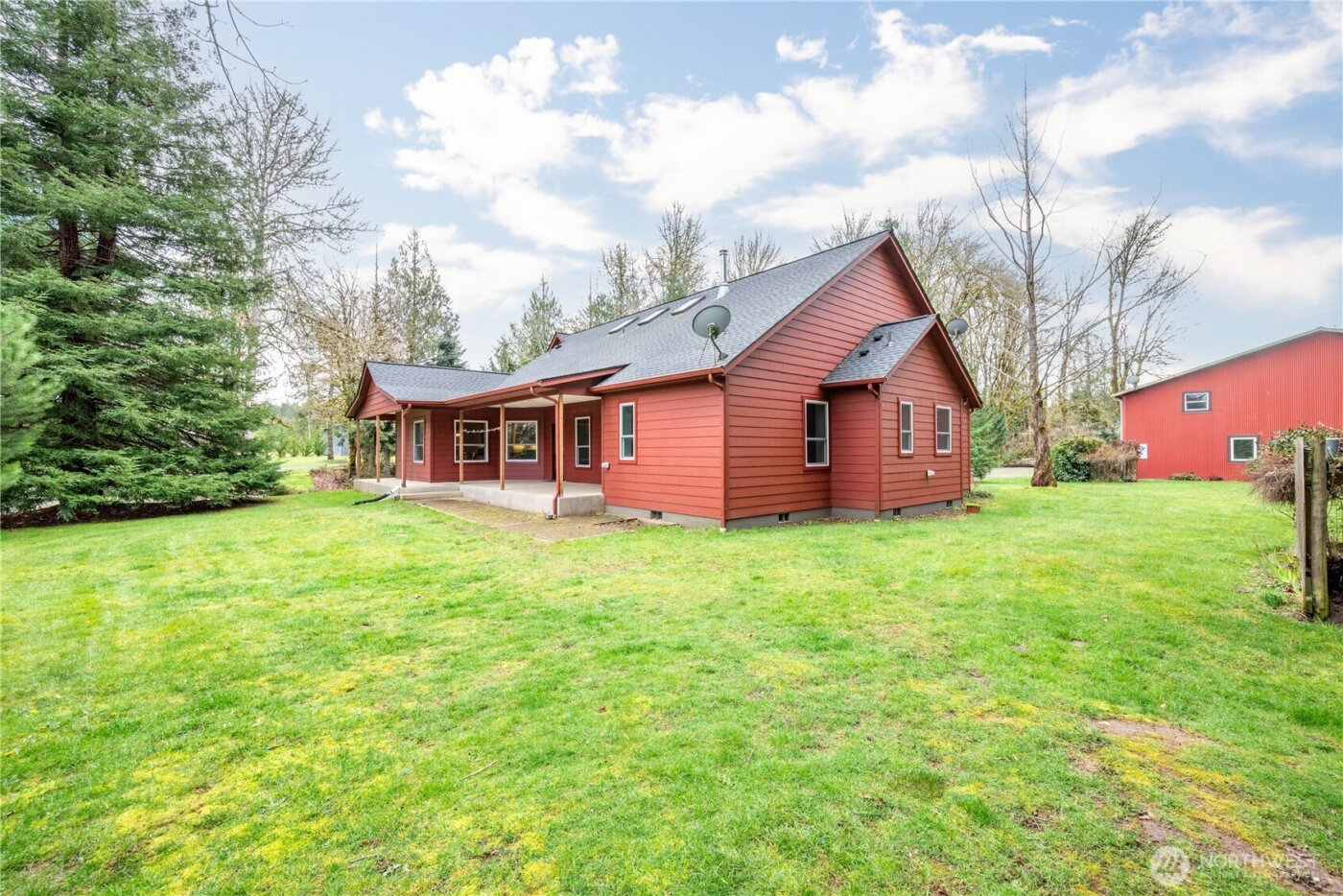 180 Trinity Drive , Castle Rock, WA 98611