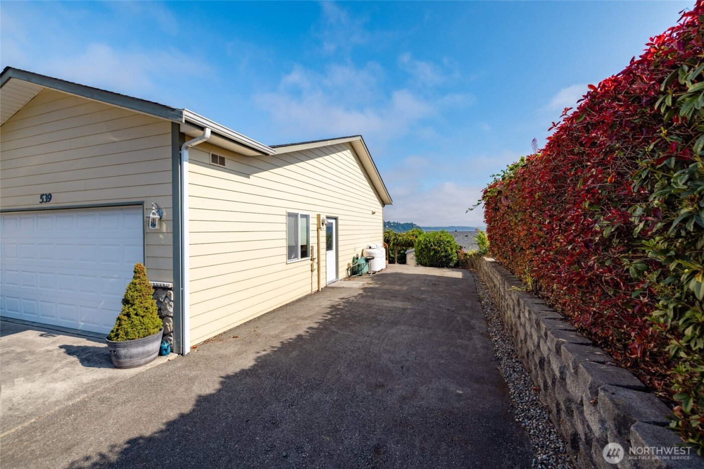 539 Birch Street , Oak Harbor, WA 98277