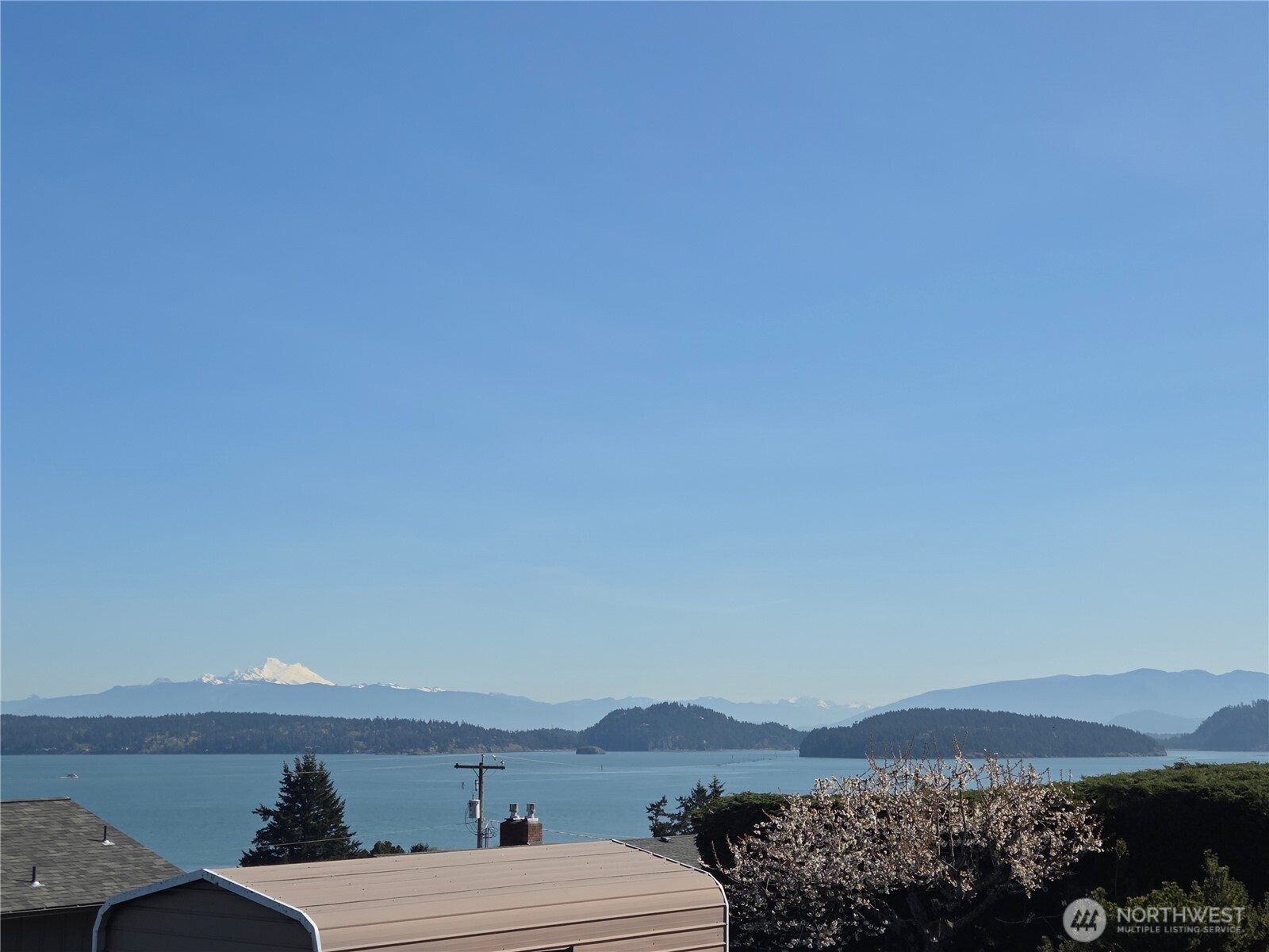 539 Birch Street , Oak Harbor, WA 98277