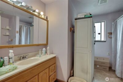 10717 Broadway Avenue S, Tacoma, WA 98444 - Photo 8