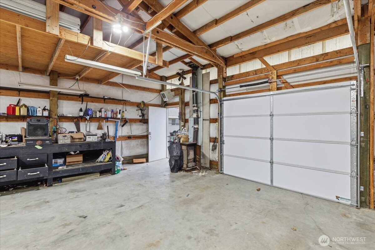 216 Sandy Lane , Electric City, WA 99123