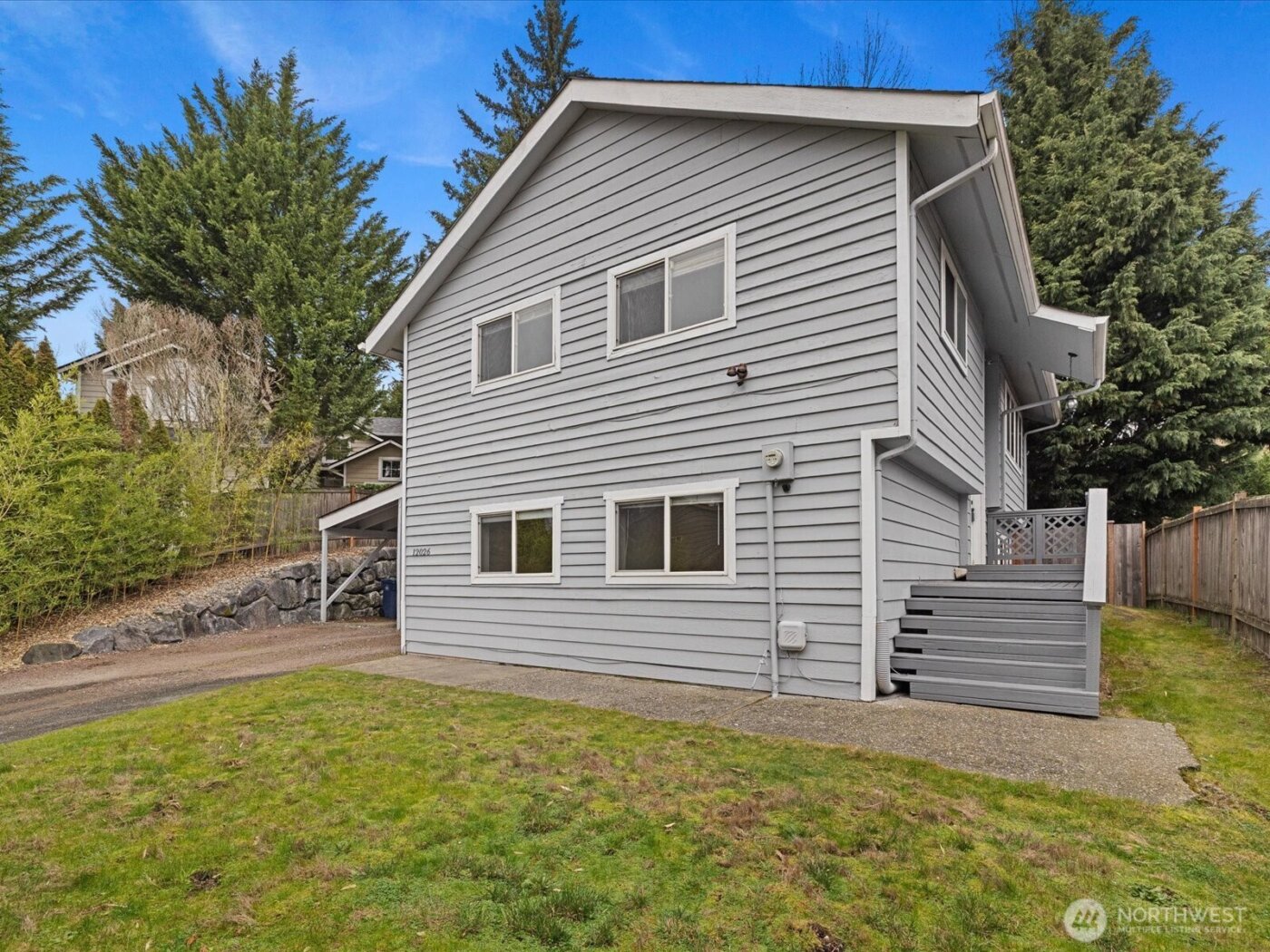 12026 NE 99th Lane , Kirkland, WA 98033