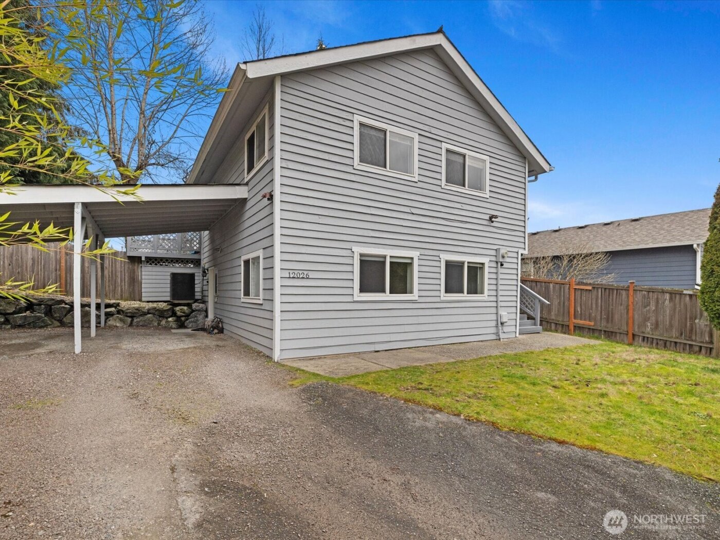 12026 NE 99th Lane , Kirkland, WA 98033