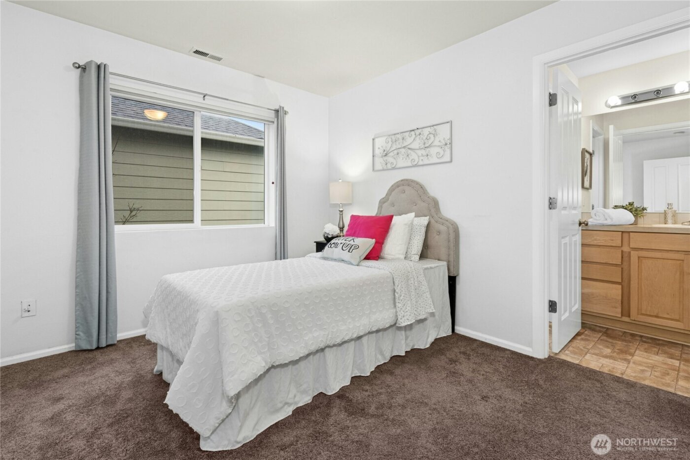 16116 35th Park SE, Bothell, WA 98012