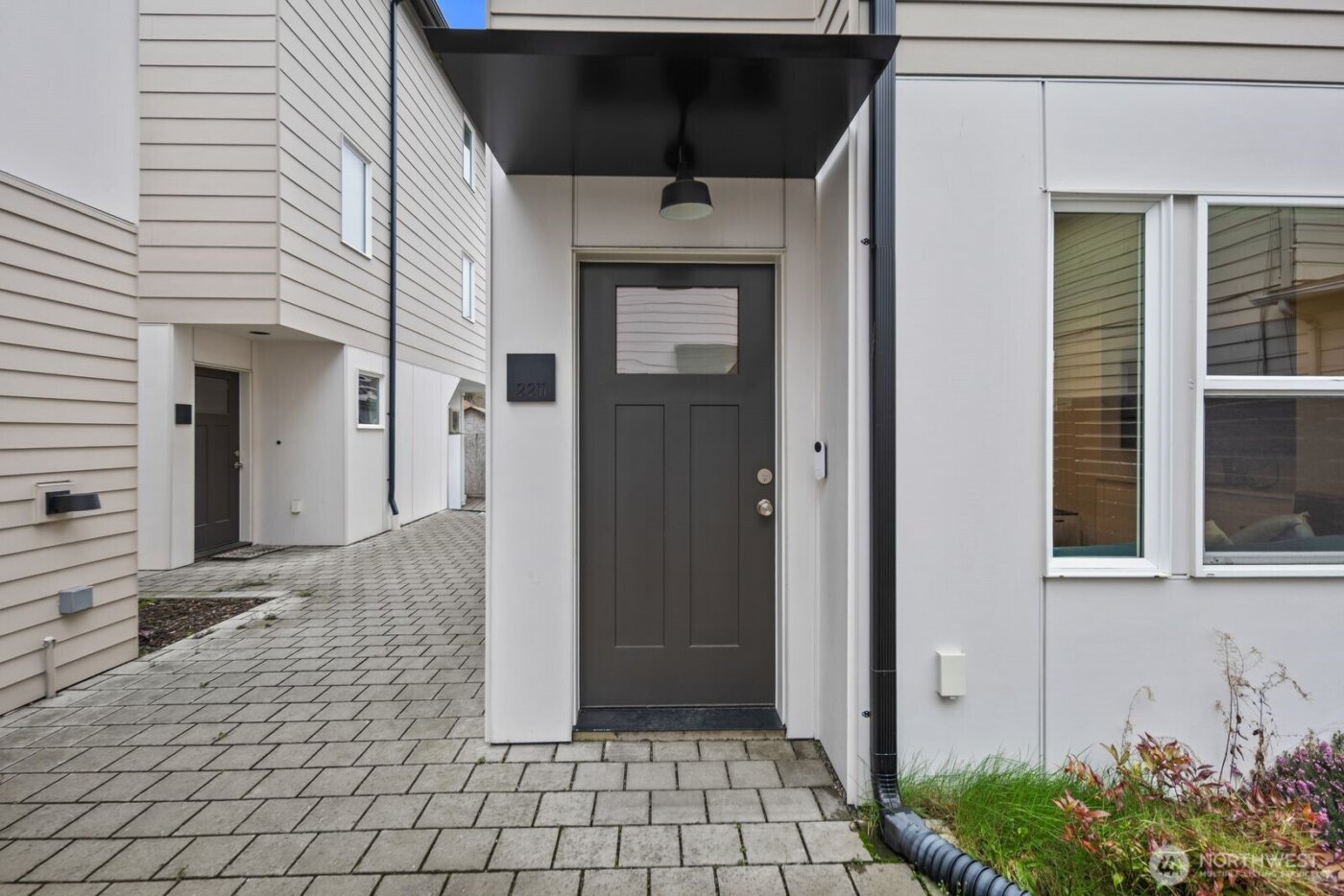 2211 17th Avenue S, Seattle, WA 98144