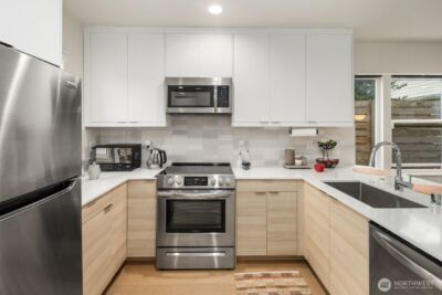 2211 17th Avenue S, Seattle, WA 98144 - Photo 11