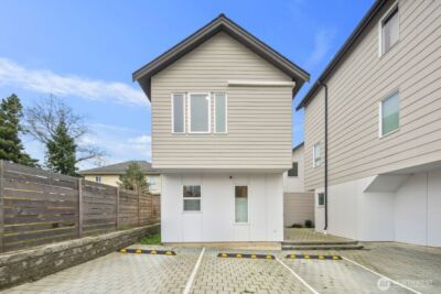 2211 17th Avenue S, Seattle, WA 98144 - Photo 25