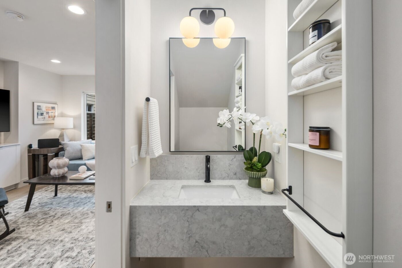 2211 17th Avenue S, Seattle, WA 98144