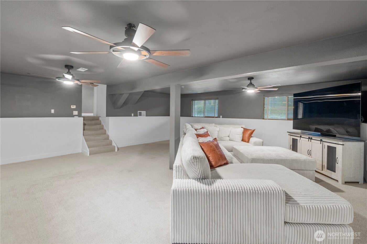 8831 Daffodil Lane SE, Olympia, WA 98513