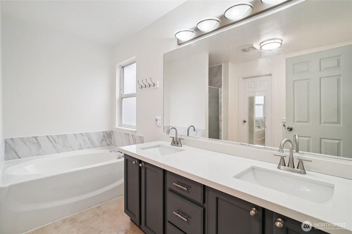 23918 SE 5th Street , Sammamish, WA 98074