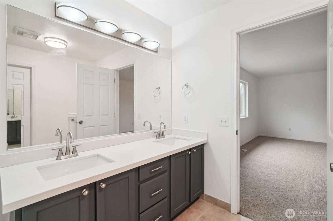 23918 SE 5th Street , Sammamish, WA 98074