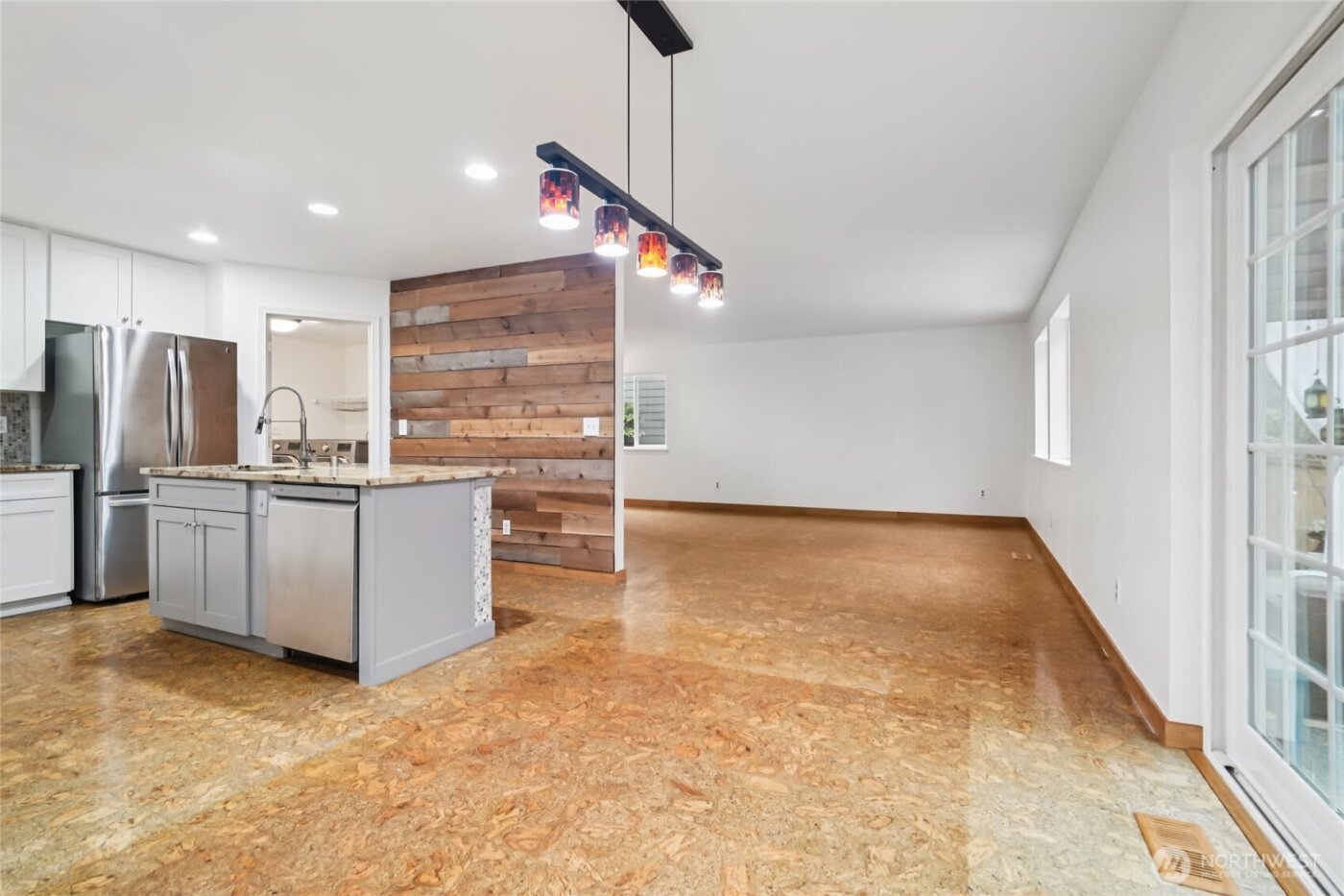 23918 SE 5th Street , Sammamish, WA 98074