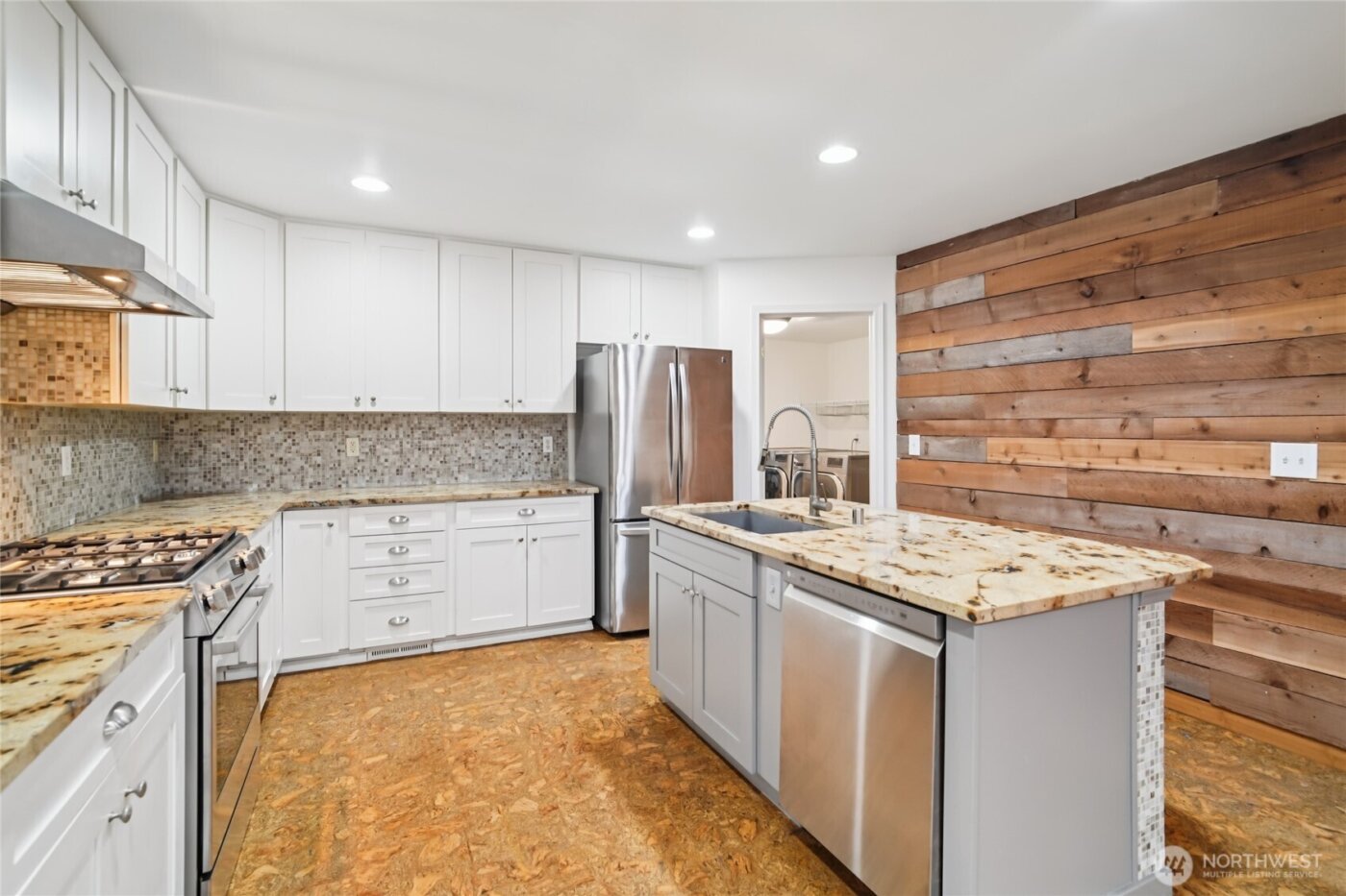 23918 SE 5th Street , Sammamish, WA 98074