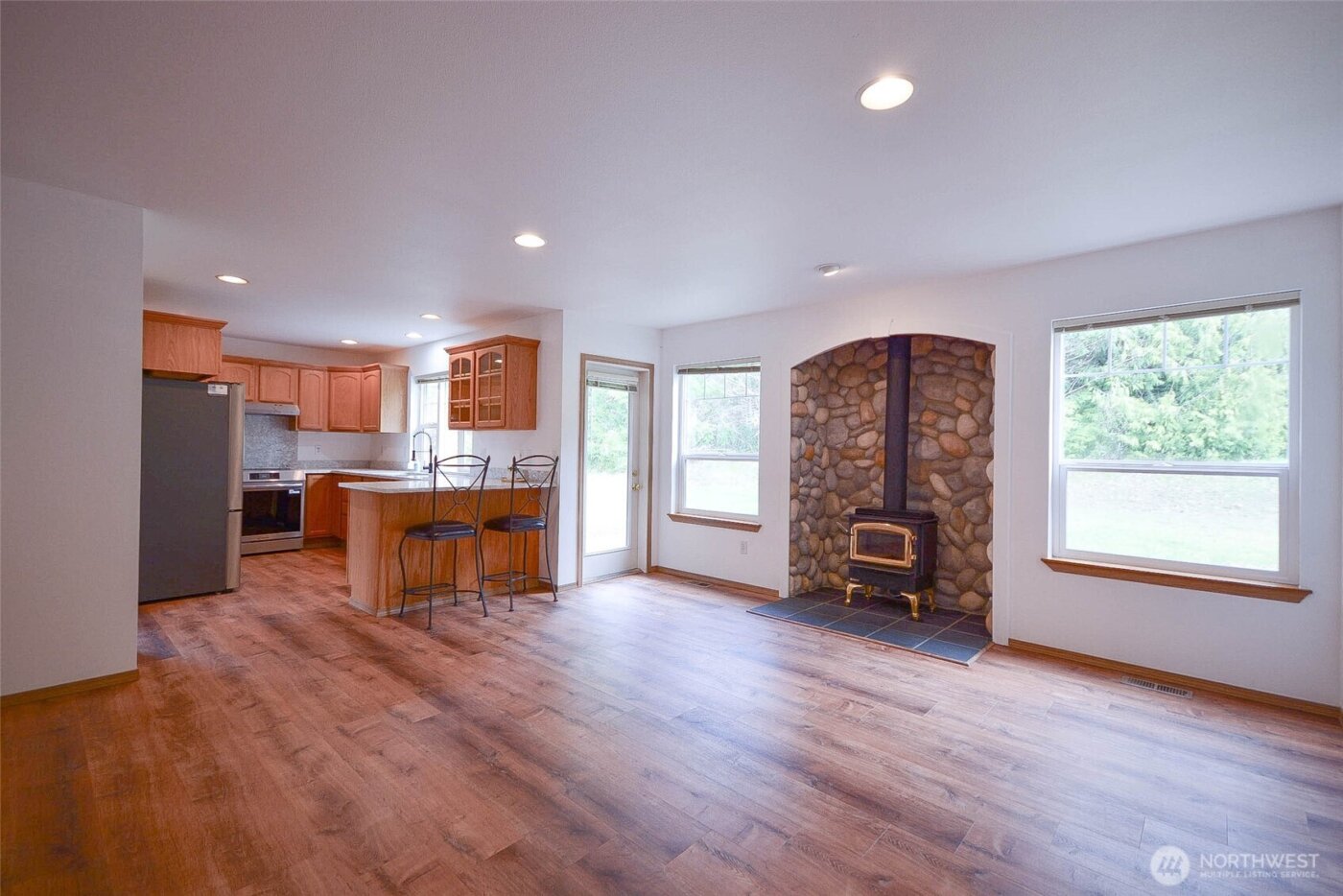 9715 381st Street E #A, Eatonville, WA 98328