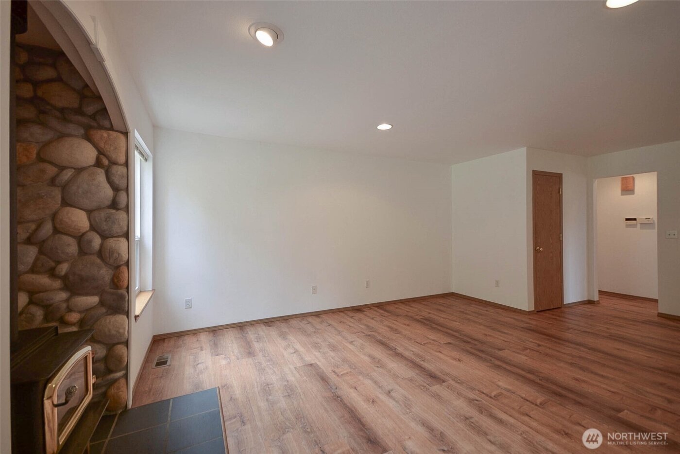 9715 381st Street E #A, Eatonville, WA 98328