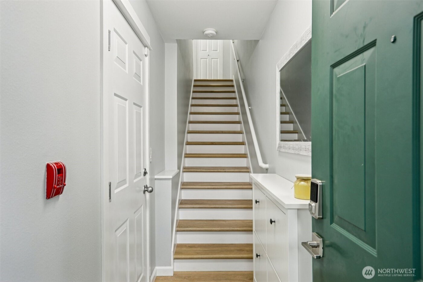 21264 SE 42nd Lane #21264, Issaquah, WA 98029