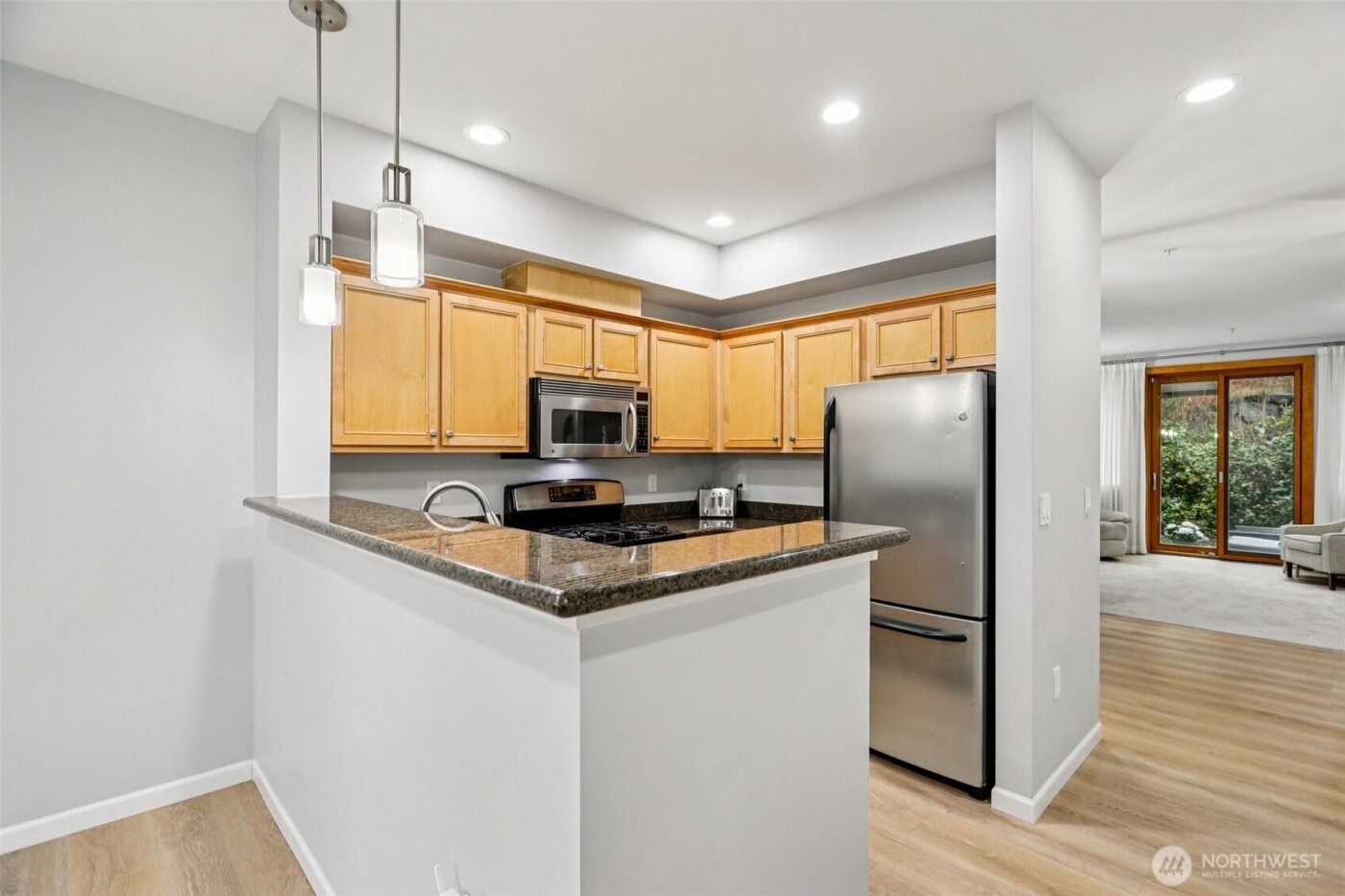 21264 SE 42nd Lane #21264, Issaquah, WA 98029