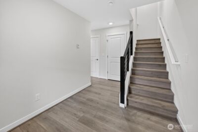 13205 NE 127th Way #E, Kirkland, WA 98034 - Photo 15