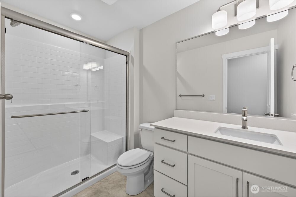 13205 NE 127th Way #E, Kirkland, WA 98034