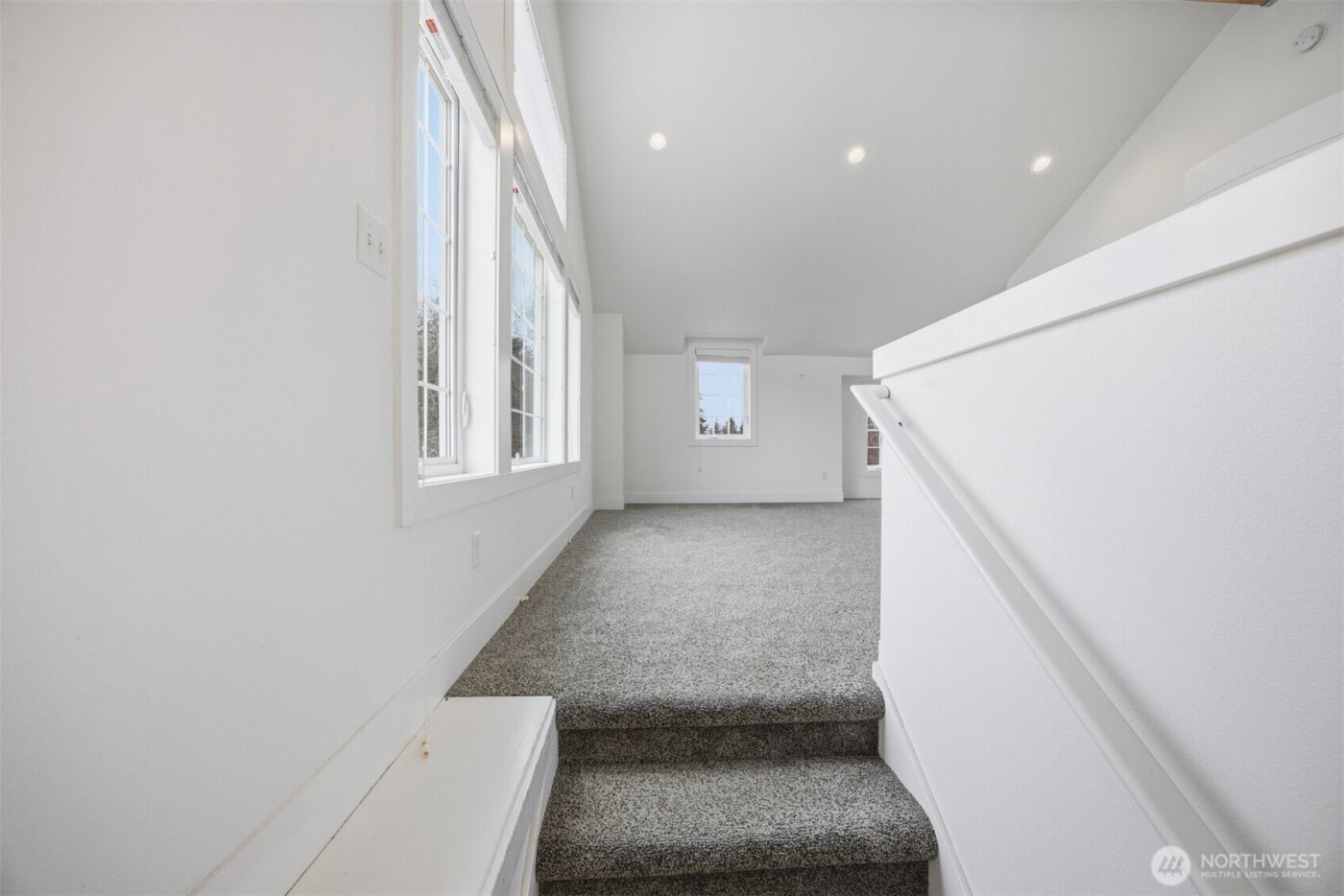 2950 Plymouth Drive , Bellingham, WA 98225