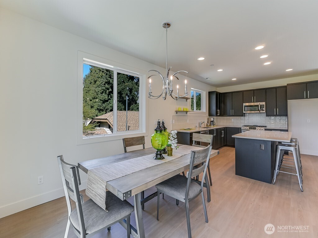 11624 42nd Avenue S, Tukwila, WA 98168