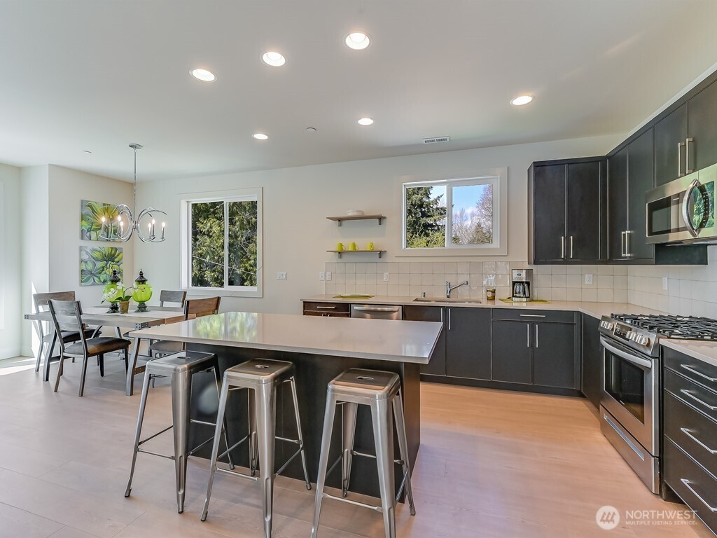 11624 42nd Avenue S, Tukwila, WA 98168