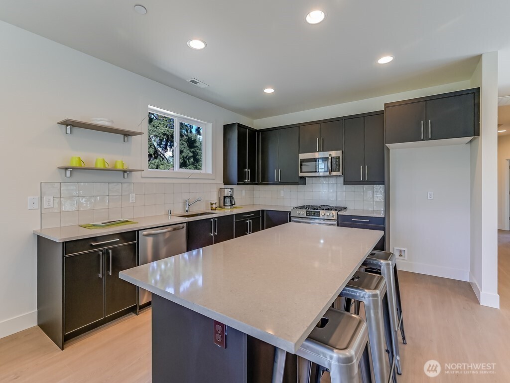 11624 42nd Avenue S, Tukwila, WA 98168