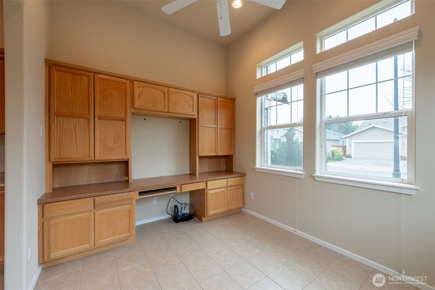 4986 Meriwood Drive NE, Lacey, WA 98516