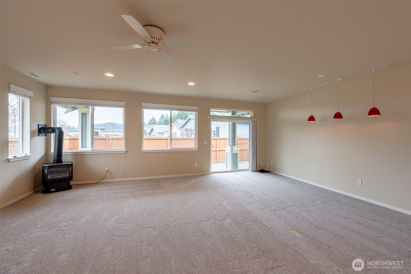 4986 Meriwood Drive NE, Lacey, WA 98516