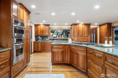 106 Cascade Key , Bellevue, WA 98006-1004 - Photo 17